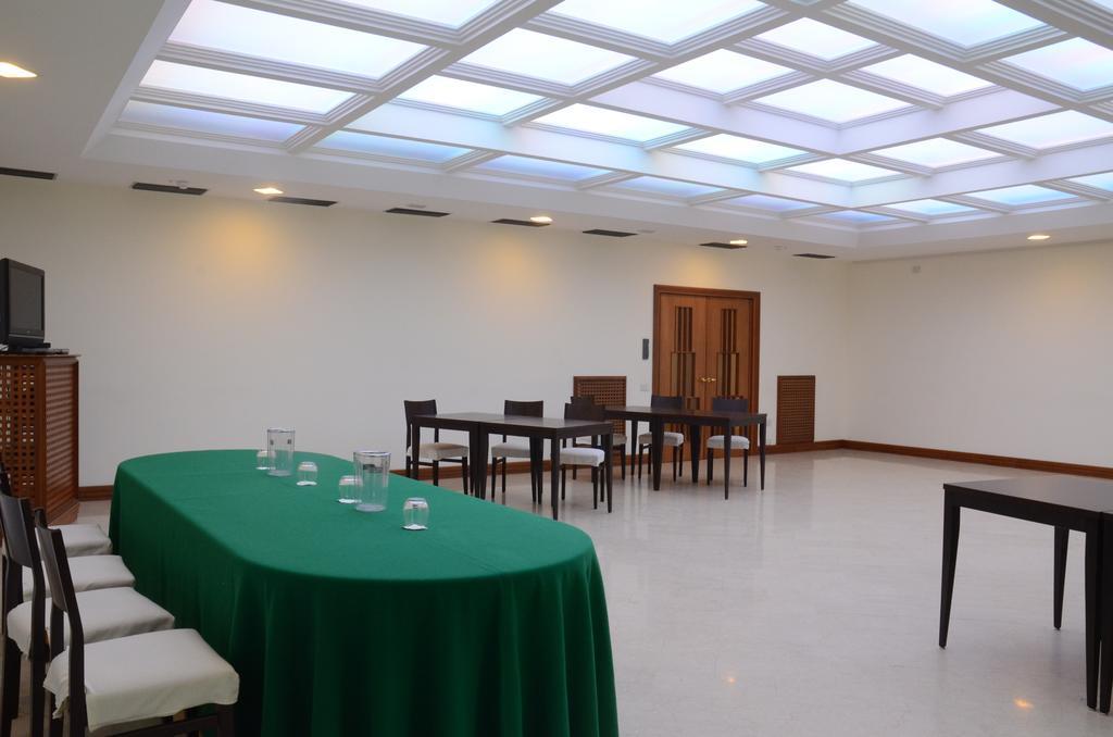 Hotel Bassetto فيرينتينو المظهر الخارجي الصورة